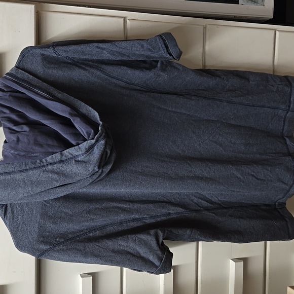 Lululemon Serenity Hoodie - Picture 5 of 5